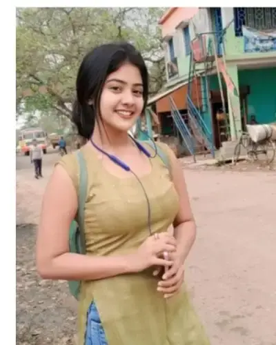 Escort In Kanhan